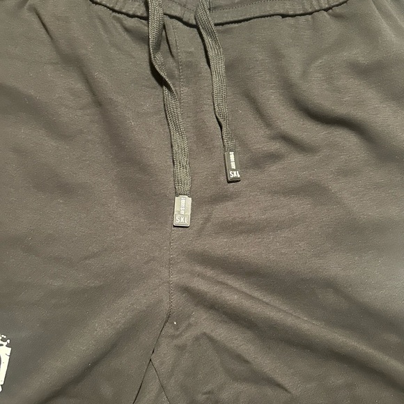 Large Vlone short set. NWT. - Picture 7 of 7